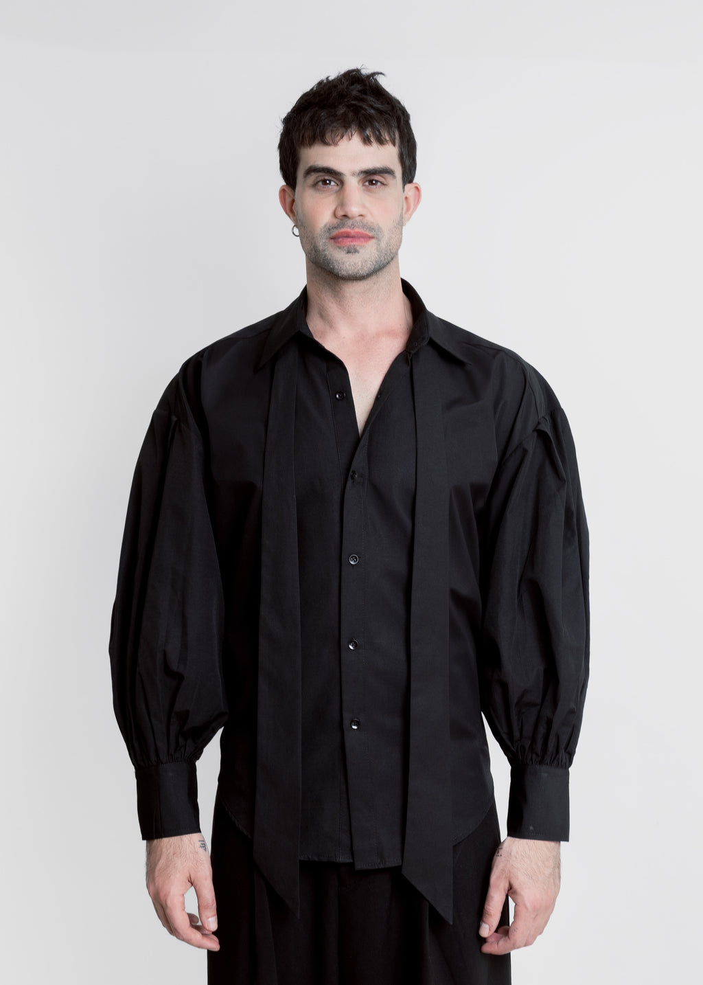 CAMISA MANGA GLOBO CALA NEGRA