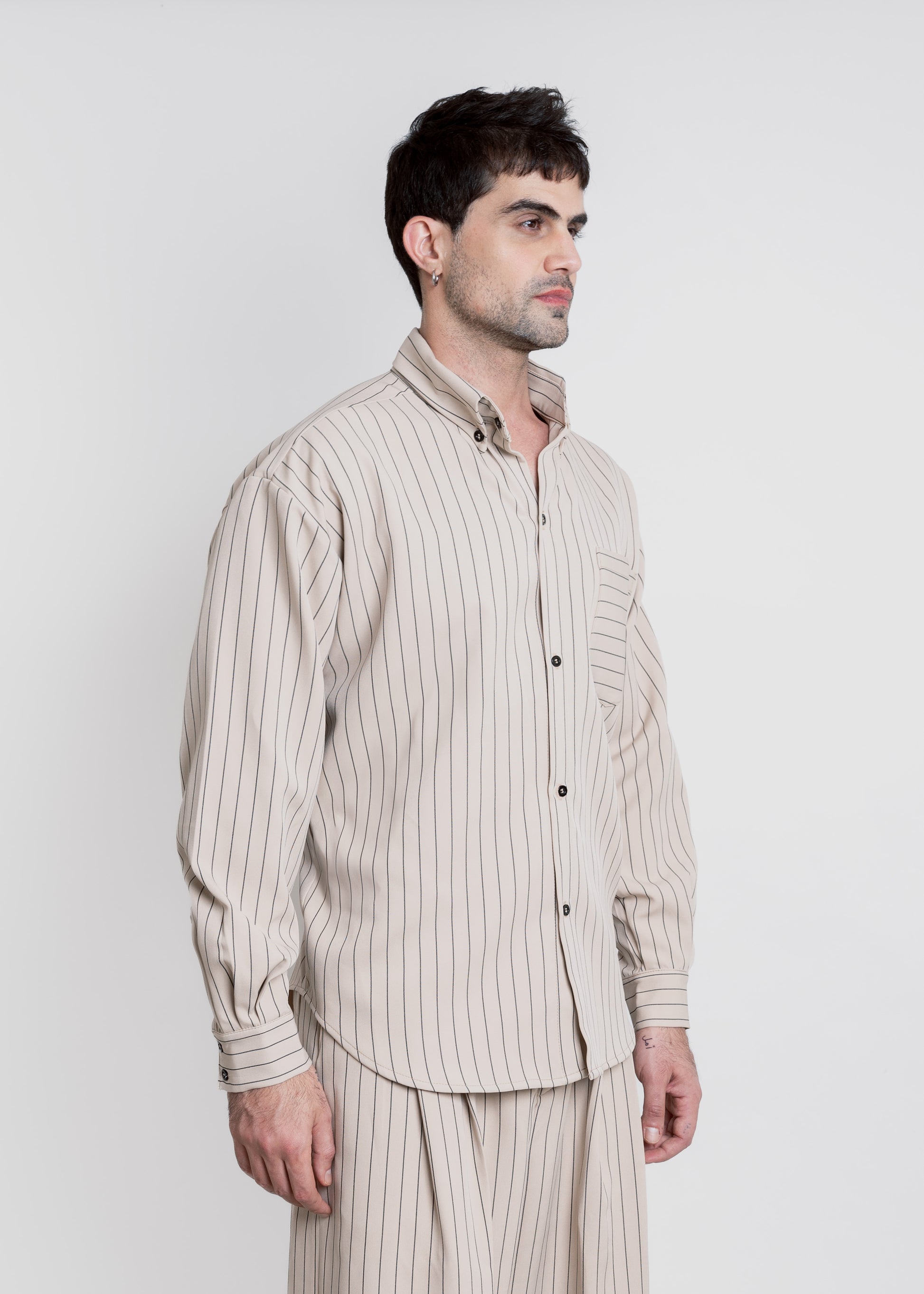 CAMISA OVERSIZE LIRIO