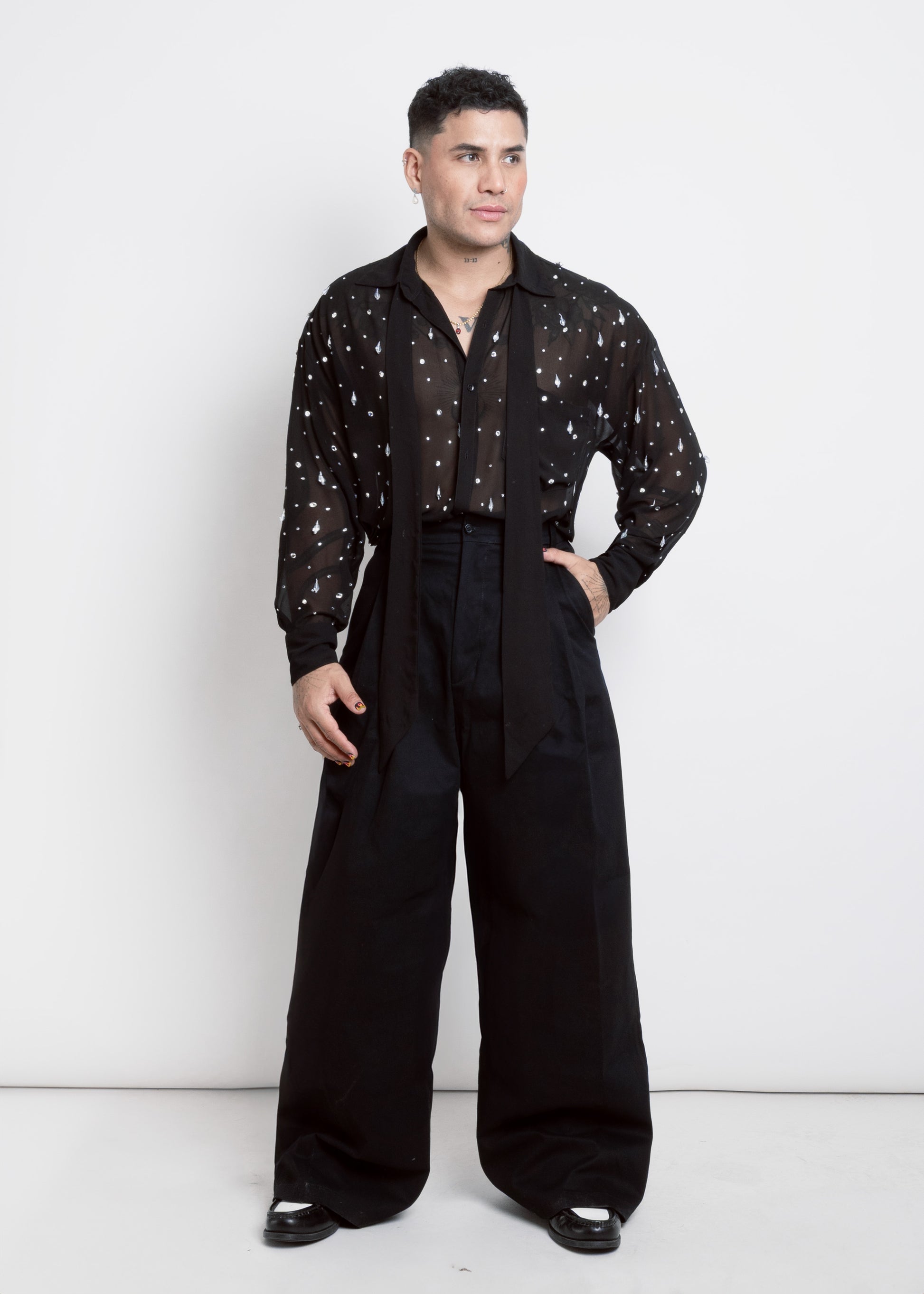 CAMISA CON CRISTALES