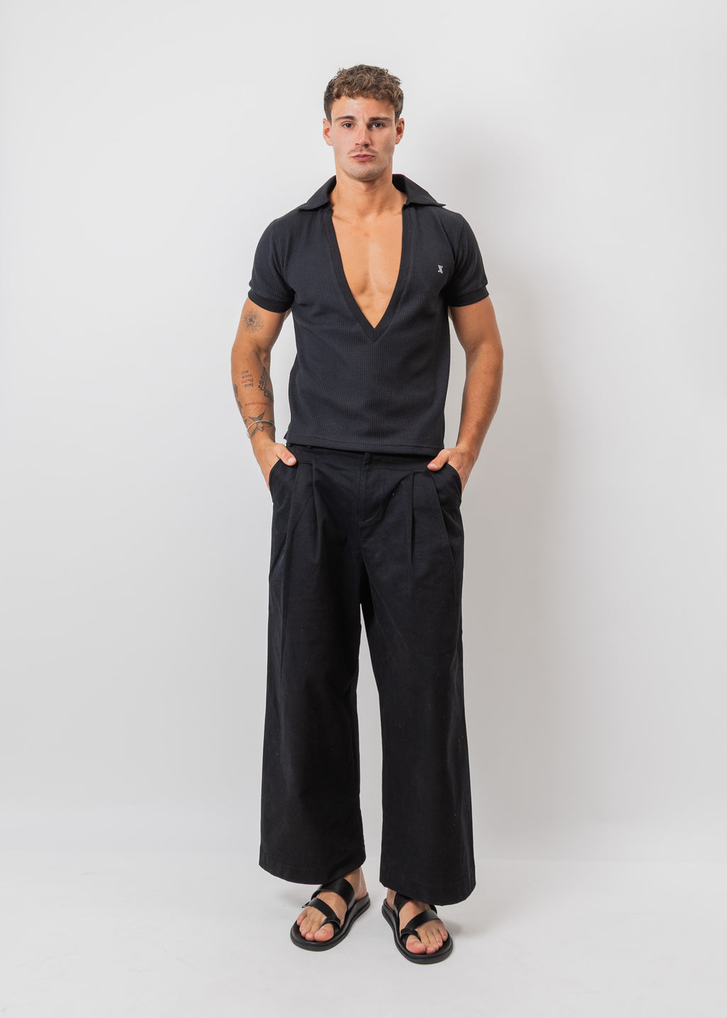 POLO SCOLLATO  100% ALGODÓN