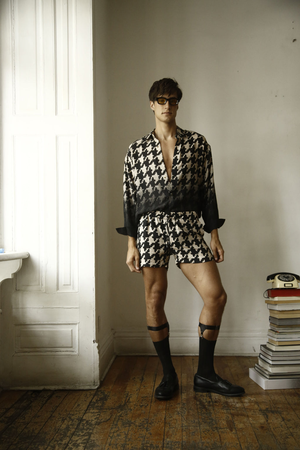 SET PATA DE GALLO CON SHORT