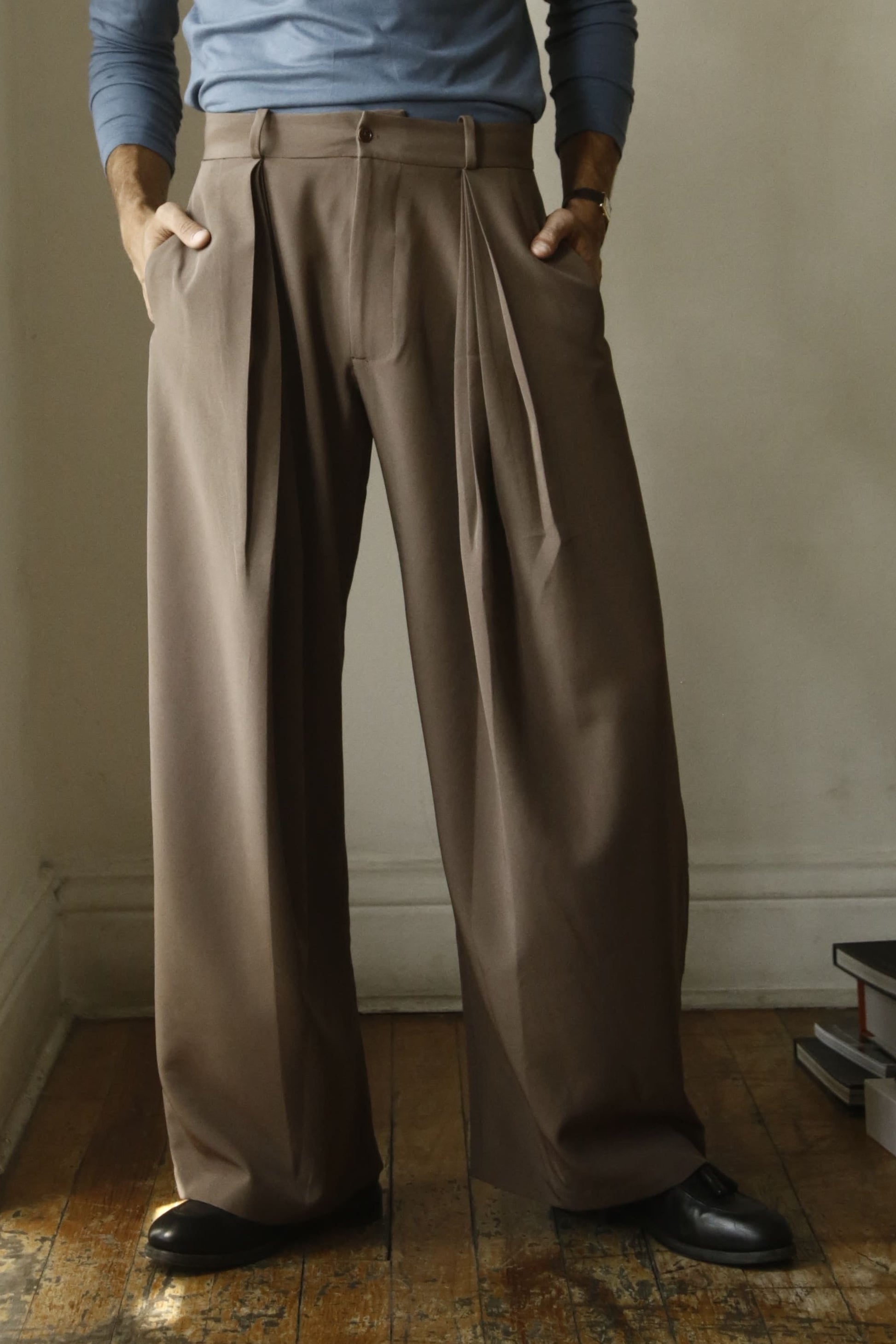 PANTALÓN COLOR LODO MAUVE