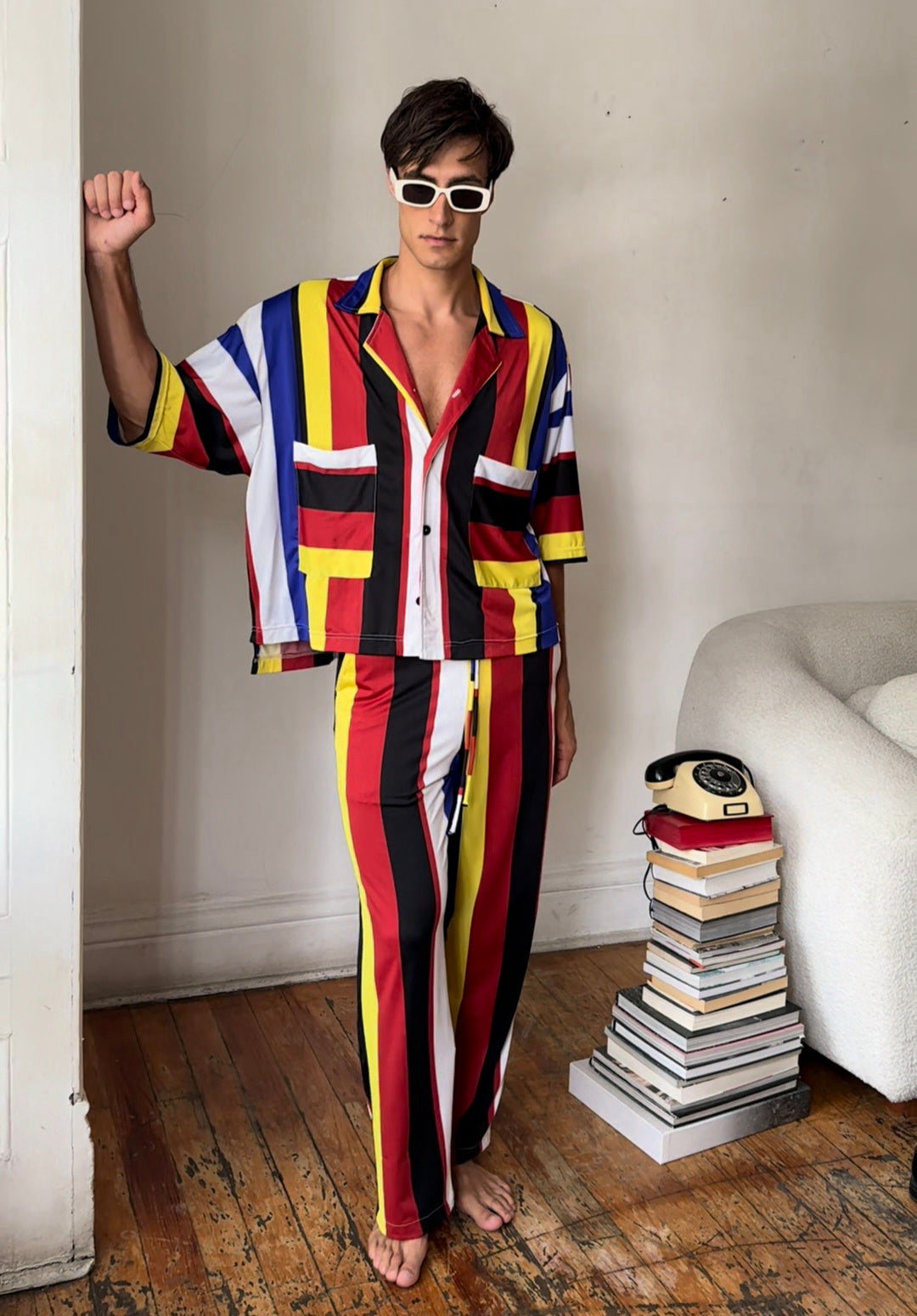 SET MONDRIAN