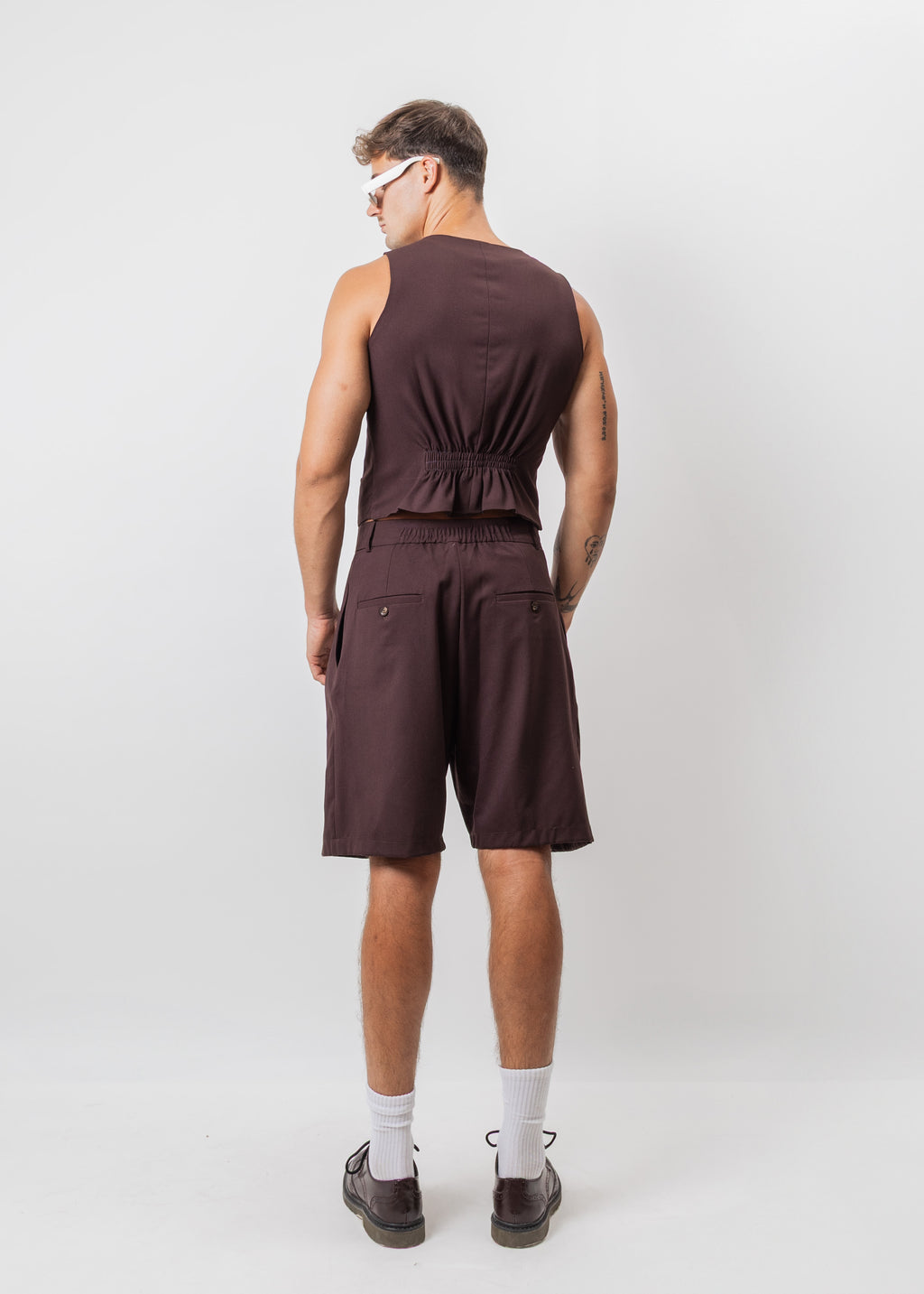 The V vest