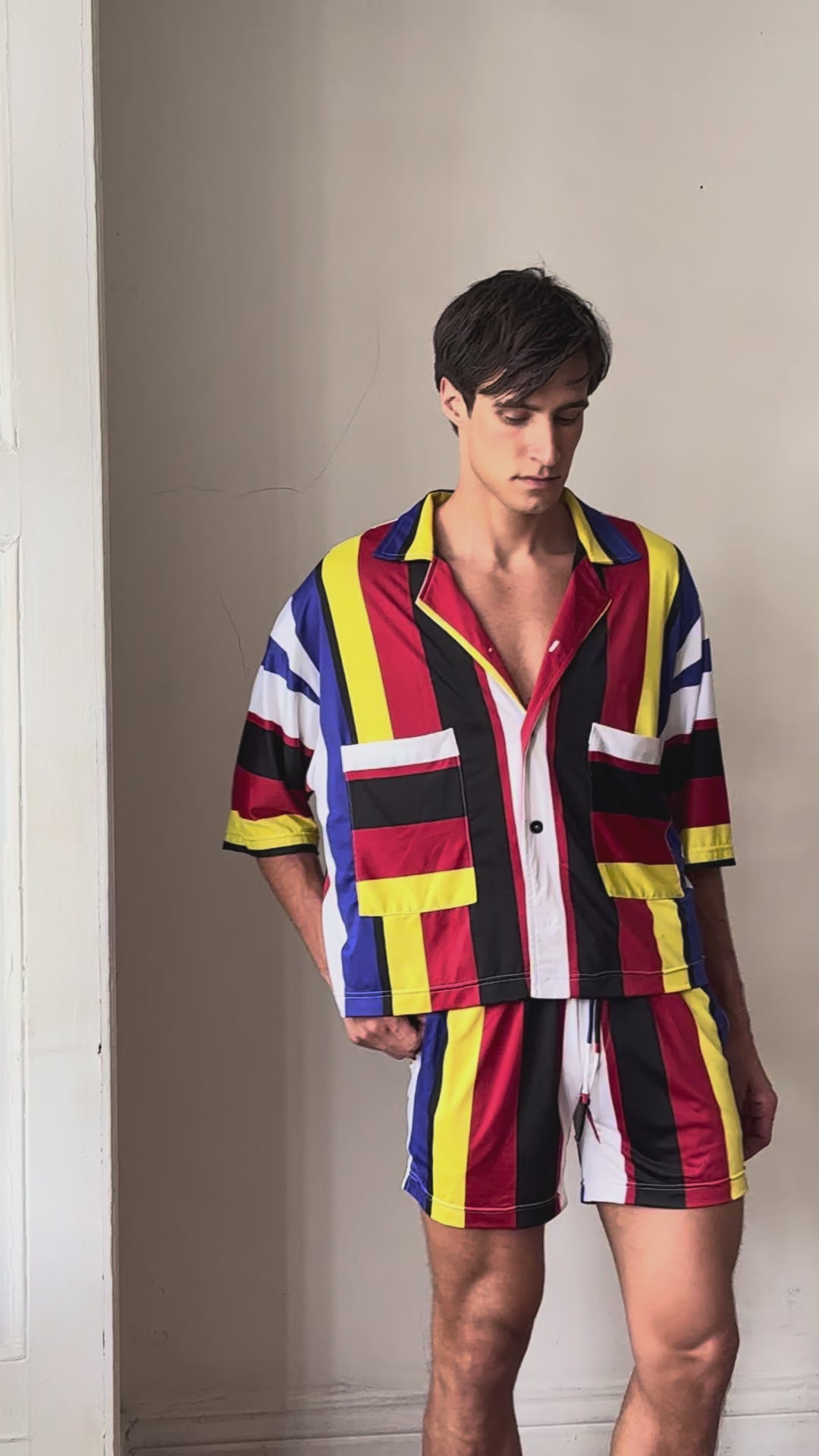 SHORT MONDRIAN